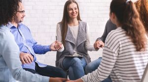 praktikes-leptomereies-tis-omadikis-psixotherapeias